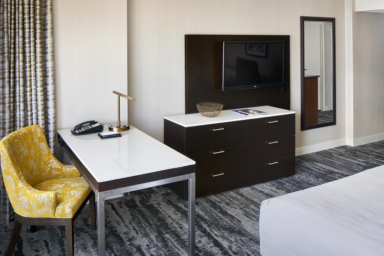 Hyatt Regency Vancouver Habitación foto A room at the Hotel Commonwealth